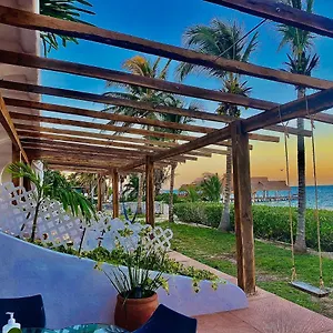 Punta Me Cancún